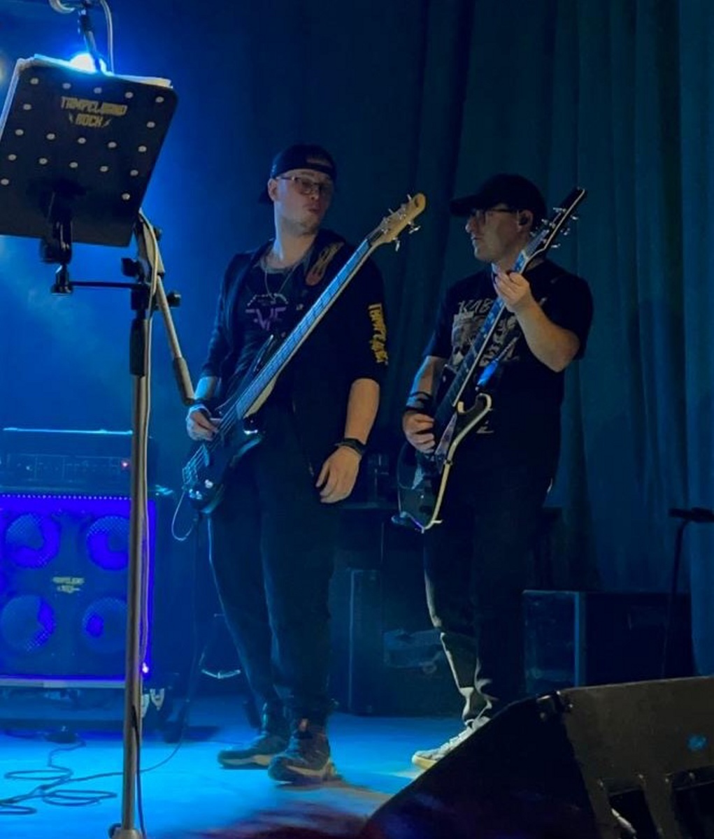 1048663c-2c3f-4eeb-8038-bf260a8e46db